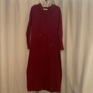 Zapelle  Burgundy Athletic Sweatshirt Hooded‎ Long Sleeve Cotton Dress, size M